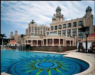 Hotel The Palace
