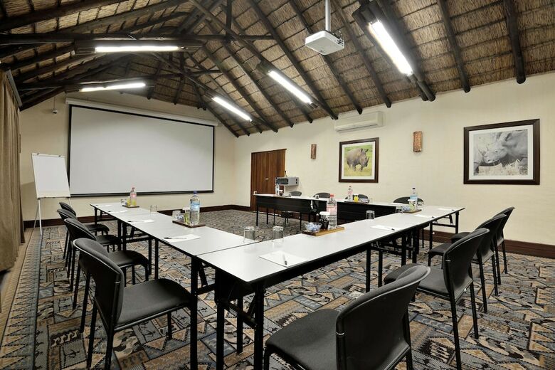Hotel Kwa Maritane Bush Lodge