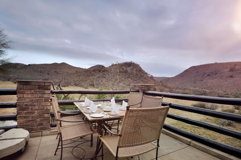Hotel Kwa Maritane Bush Lodge