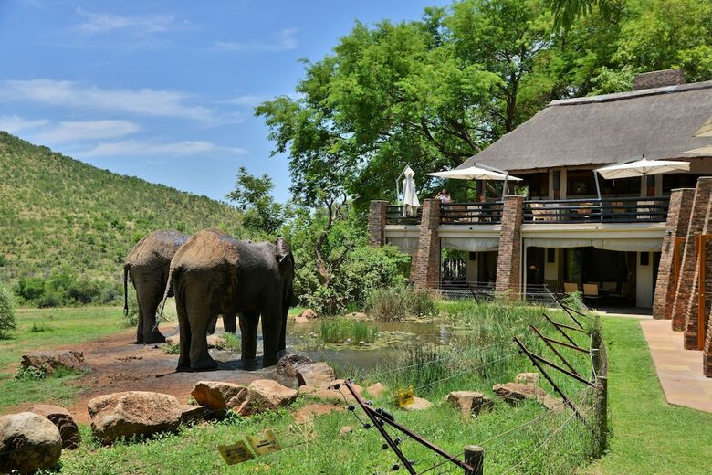 Hotel Kwa Maritane Bush Lodge