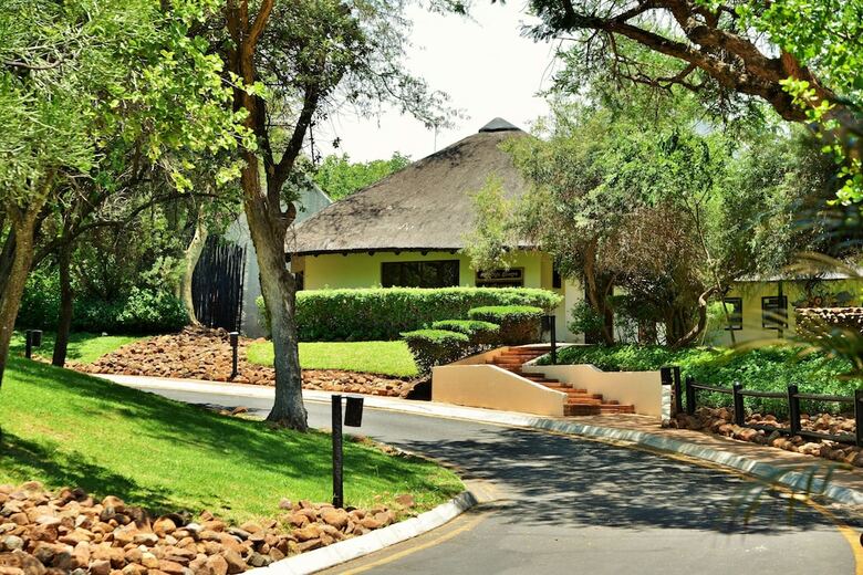 Hotel Kwa Maritane Bush Lodge