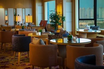 Hotel Renaissance Riverside