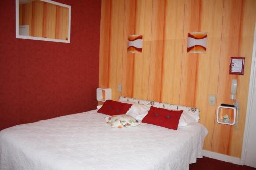 Hotel Le Grillon