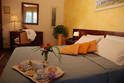 Hotel Borgo Degli Olivi