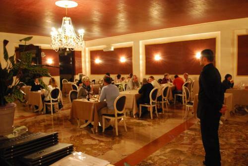 Hotel Borgo Degli Olivi
