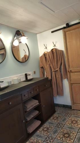 Bed & Breakfast Chambres D'h�tes Du Chemin De La Maison Blanche