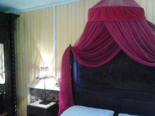 G�te Willies, 2 Pi�ces, 2 Personnes - Fr-1-510-166