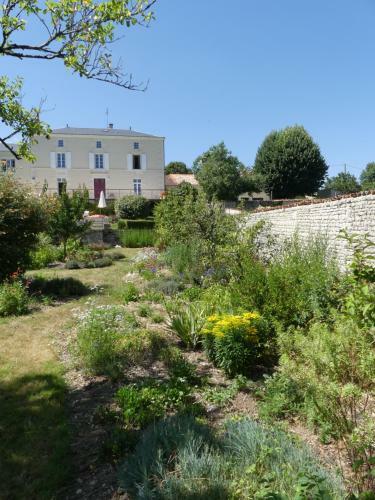 Hostal Les Jardins De Xanton
