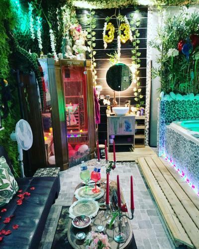 Hostal Jungle Vibes - Jacuzzi - Sauna