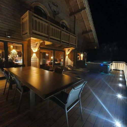 Nouveau Chalet M.meta 12 Pers Sauna,jacuzzi,billard