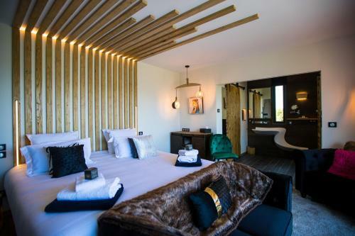 Hotel "la Cabane" De L'h�tel Le Tourisme