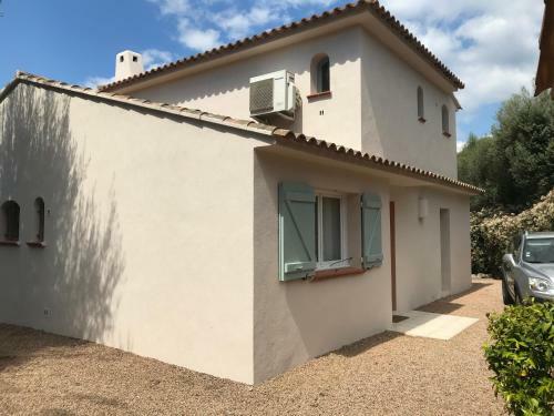 Charming Villa 800 M From A Fine Sandy Beach
