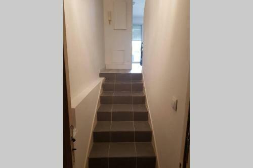 Apartamento Cap D'ail : Spacieux 2 Pi�ces En Face Des Plages.