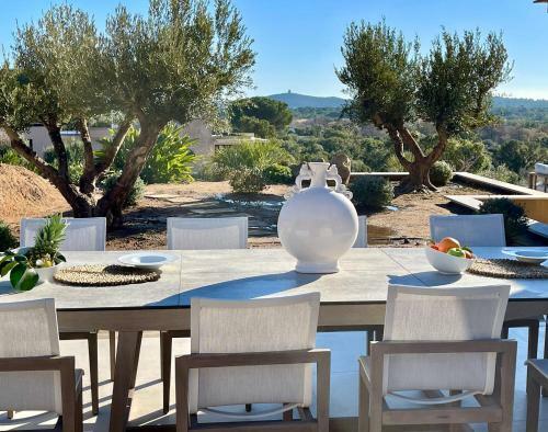 Villa Eva, Vue Mer Et Montagne, Plage � Pieds