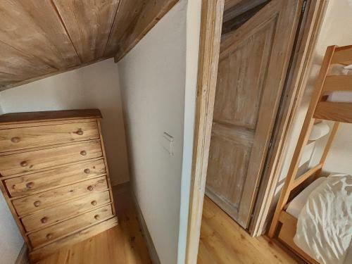 Apartamento Duplex 7 Pers Proche Base De Loisirs Carroz (acl06)
