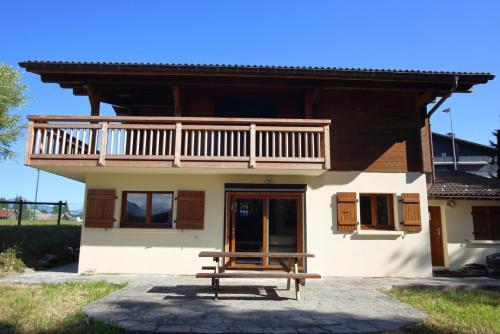 Chalet Haut Standing � Proximit� Du Centre (ch228)