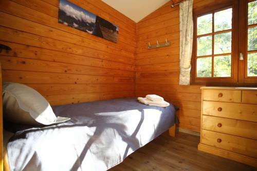 Chalet Haut Standing � Proximit� Du Centre (ch228)
