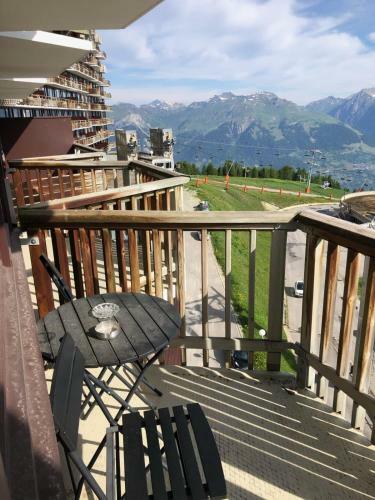 Apartamento Studio With Balcony View On The Mountain