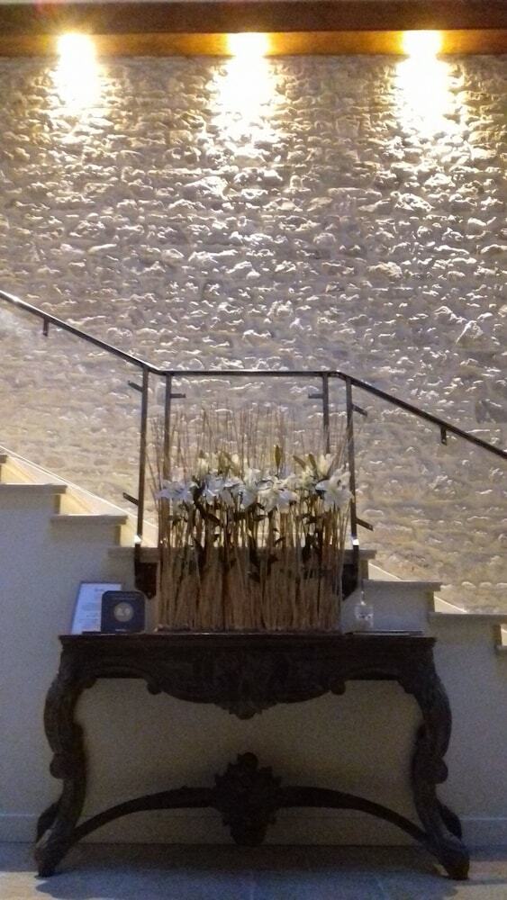 Hostal Le Relais De Ventenac