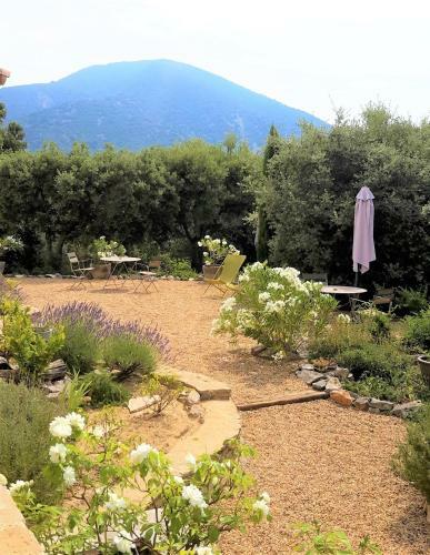 Bed & Breakfast Villa Ch�nes-pierres