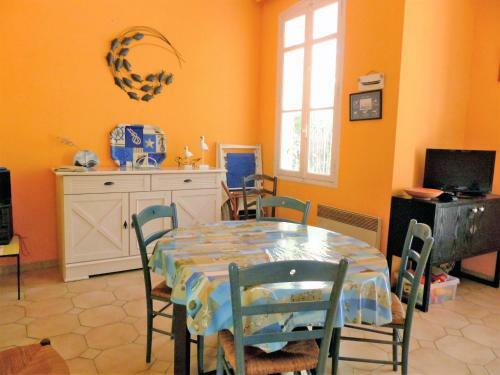 Charmante Villa, 100m De La Plage