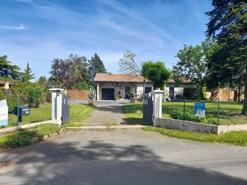 Bed & Breakfast La Maison Du Bonheur
