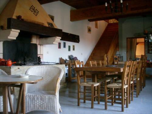 Hostal Chambres D'h�tes Domaine De Beaupr�