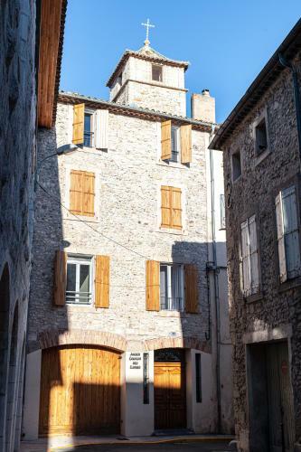 Hostal Studio Du Maire Maison De L'�glise Du Couvent