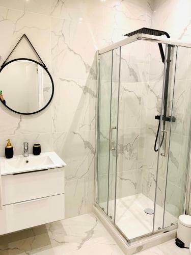 Apartamento New Studio 250m Caf� De Paris