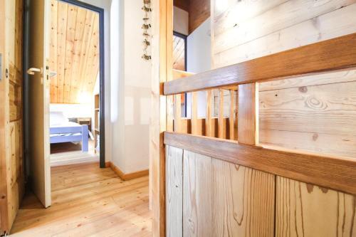 Charming 4-bedroom Ski Chalet With Terrace
