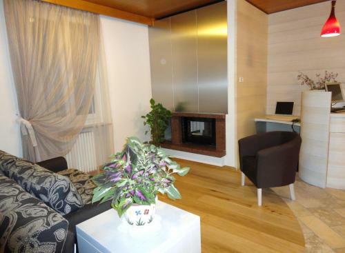 Hotel Albergo Tuenno