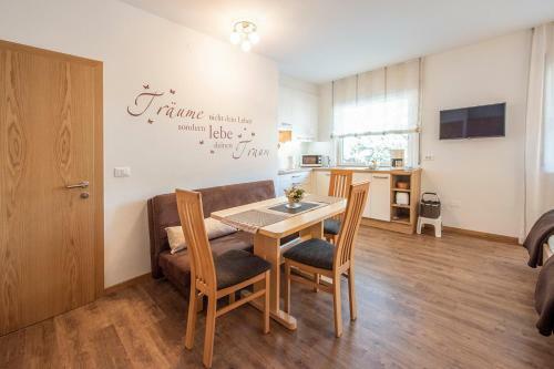 Apartamento Appartments Schnitzer