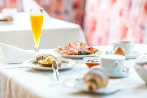 Bed & Breakfast Garni Weghueb