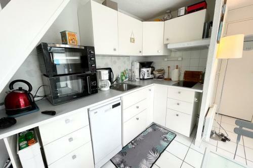 Charmante Maisonnette � 2 Pas Des Plagespiscine