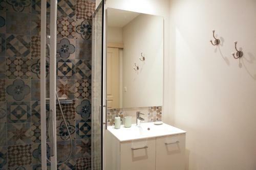 Hostal Auberge D'ailhon, Chez La Marthe X Bistro D'ailhon