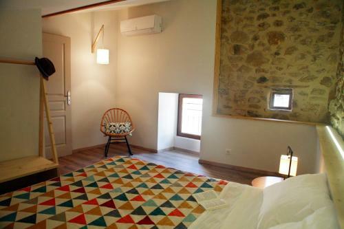 Hostal Auberge D'ailhon, Chez La Marthe X Bistro D'ailhon