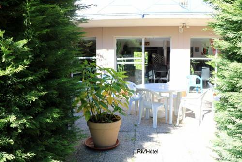 Riv'hotel