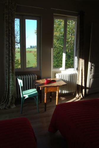 Hotel H�tel Restaurant Les Platanes
