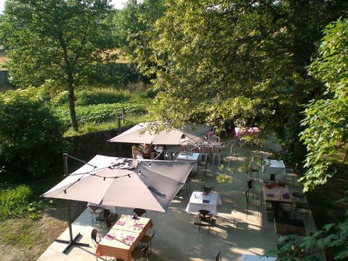 Hotel H�tel Restaurant Les Platanes