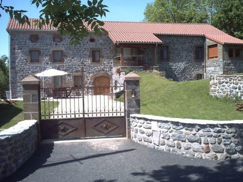 Bed & Breakfast Le Clos Des Pierres Rouges