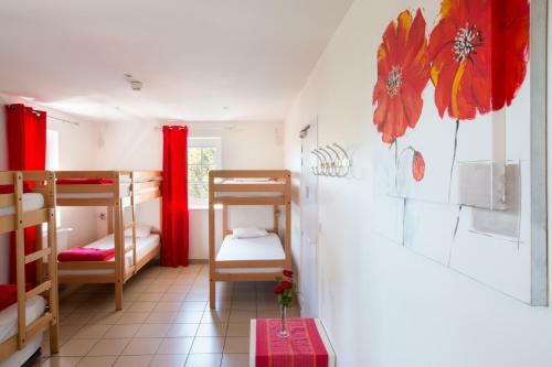 Hotel Gite-h�tel La Cabourne