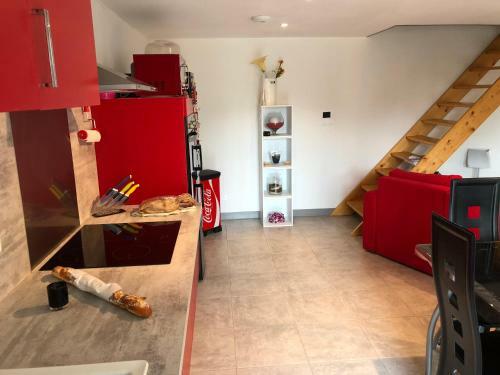 Jolie Petite Maison En Ard�che Du Sud