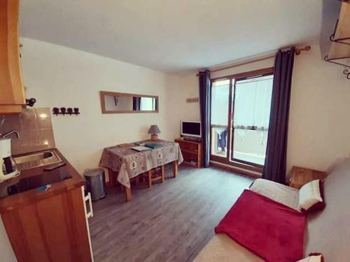 Apartamento Studio4pers+parking Privatif Couvert T�l�cabine50m