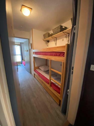 Apartamento Studio4pers+parking Privatif Couvert T�l�cabine50m