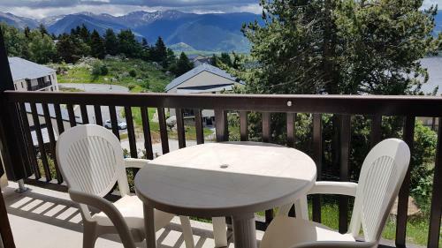 Apartamento Charmant Studio Face Aux Pyr�n�es