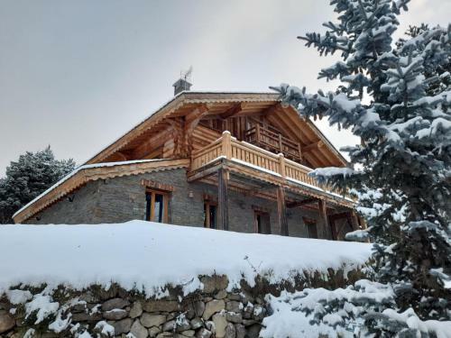 Chalet Sempre M�s