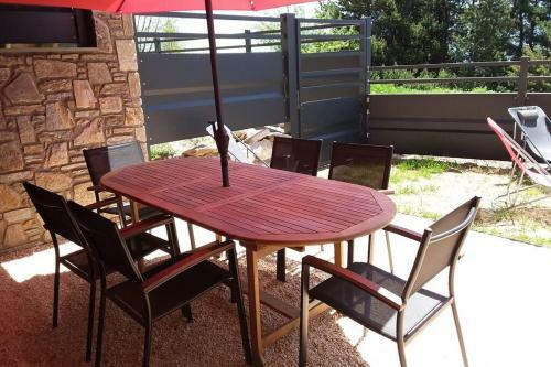 Les Petites Marmottes - T2 Cabine Dans Chalet