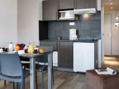 Apartment Sowell Menuires Pierre Blanche - Men460