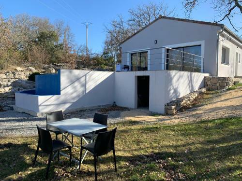Villa 2 Chambres Avec Piscine Priv�e , Climatisation