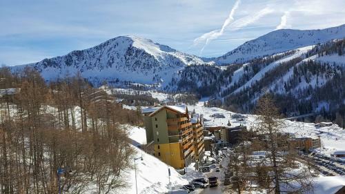 Apartamentos R�sidence Les Terrasses D'isola